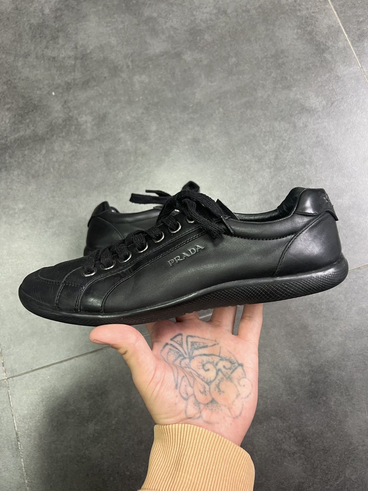 Prada × Vintage PRADA Low Top Sneakers 8US Black Leather American Cup style Size US 8 / EU 41 - 3 Thumbnail