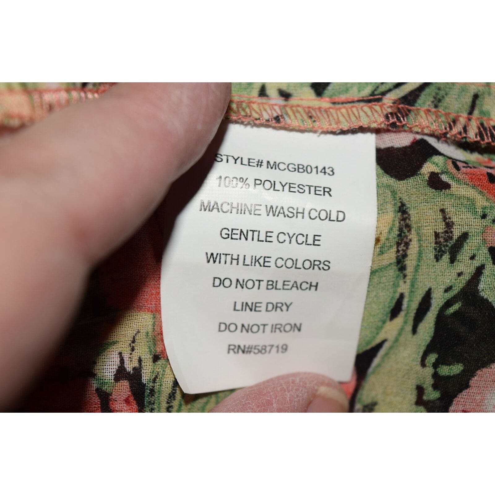 Vintage Notations Floral Print V-Neck Sleeveless Summer Blouse SZ L Size L / US 10 / IT 46 - 6 Thumbnail