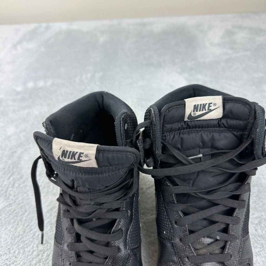 Nike Nike Women Sz 9.5 US/7 UK/41 EU Dunk Sky Hi Black Essential Size US 9.5 / IT 39.5 - 10 Thumbnail