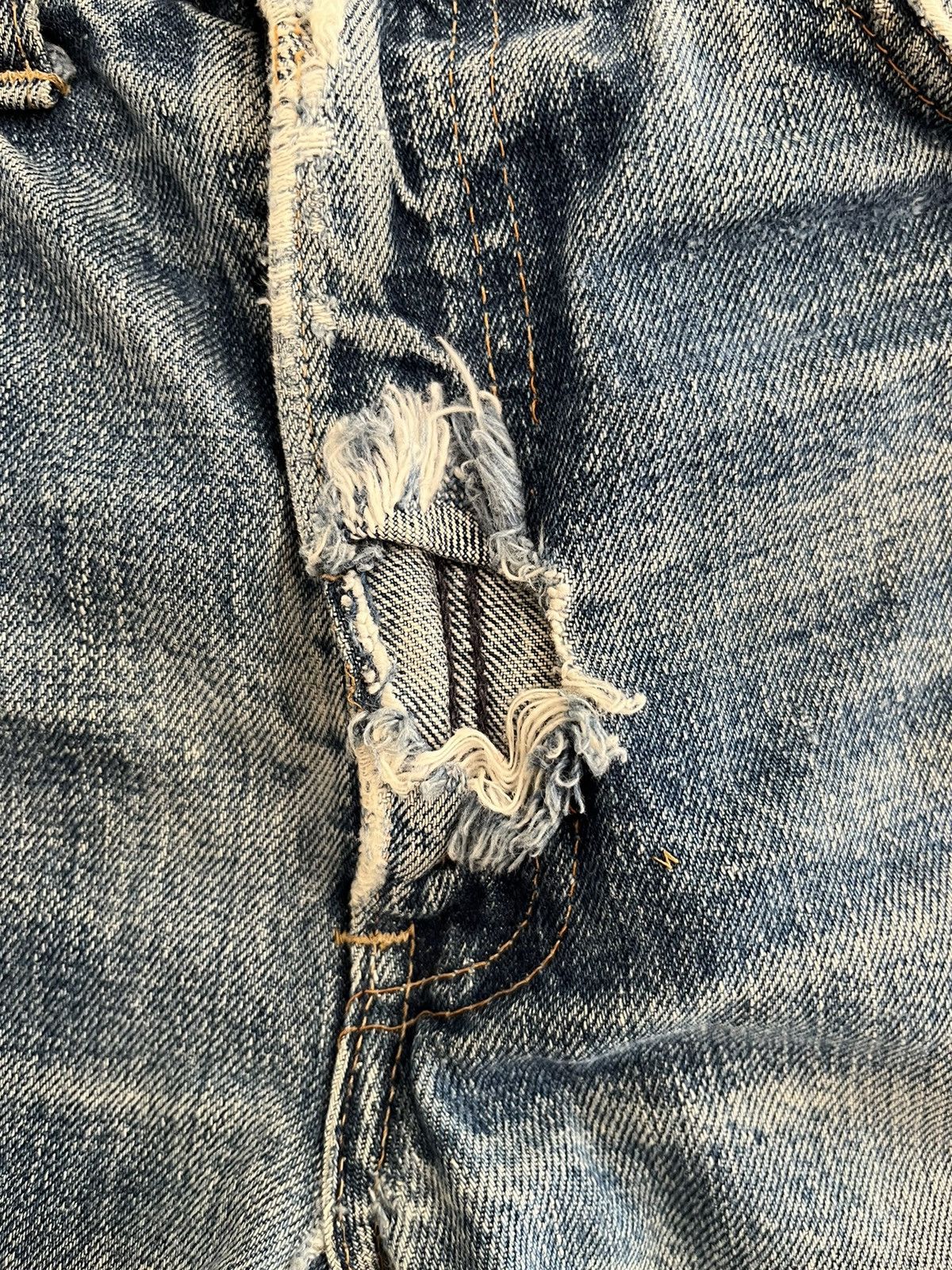 Levi's Vintage Clothing Vintage Levi's Orange tab Heavily Distressed Cut Off Short Size US 28 / EU 44 - 3 Thumbnail