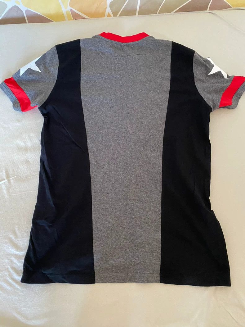 Givenchy Givenchy Gray star spliced T-shirt size S. Size US S / EU 44-46 / 1 - 2 Thumbnail