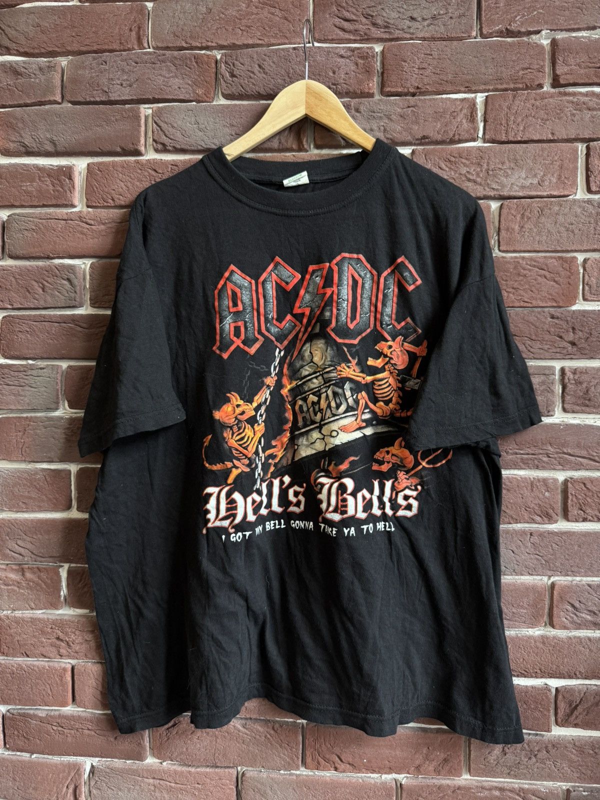 AC/DC Rare Vintage 00s AC/DC Rock Band Tee Hype Grail Metal Punk Size US XL / EU 56 / 4 - 1 Thumbnail