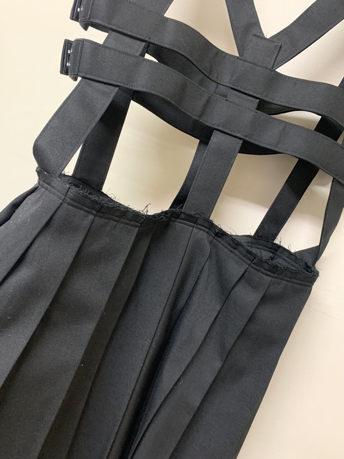 Comme des Garcons Comme des Garçons Harness Suspender Strap Skirt Size S / US 4 / IT 40 - 3 Thumbnail