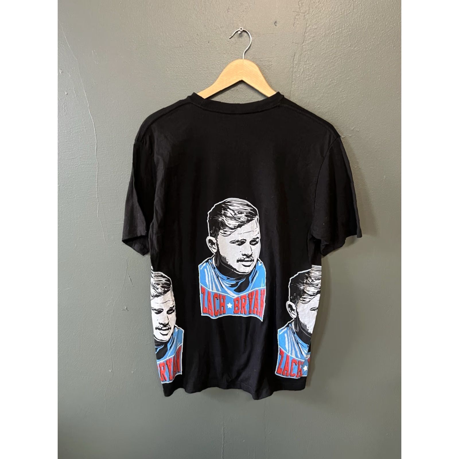 Vintage Zach Bryan Mens Black Short Sleeve Graphic T-shirt L Size US L / EU 52-54 / 3 - 2 Thumbnail