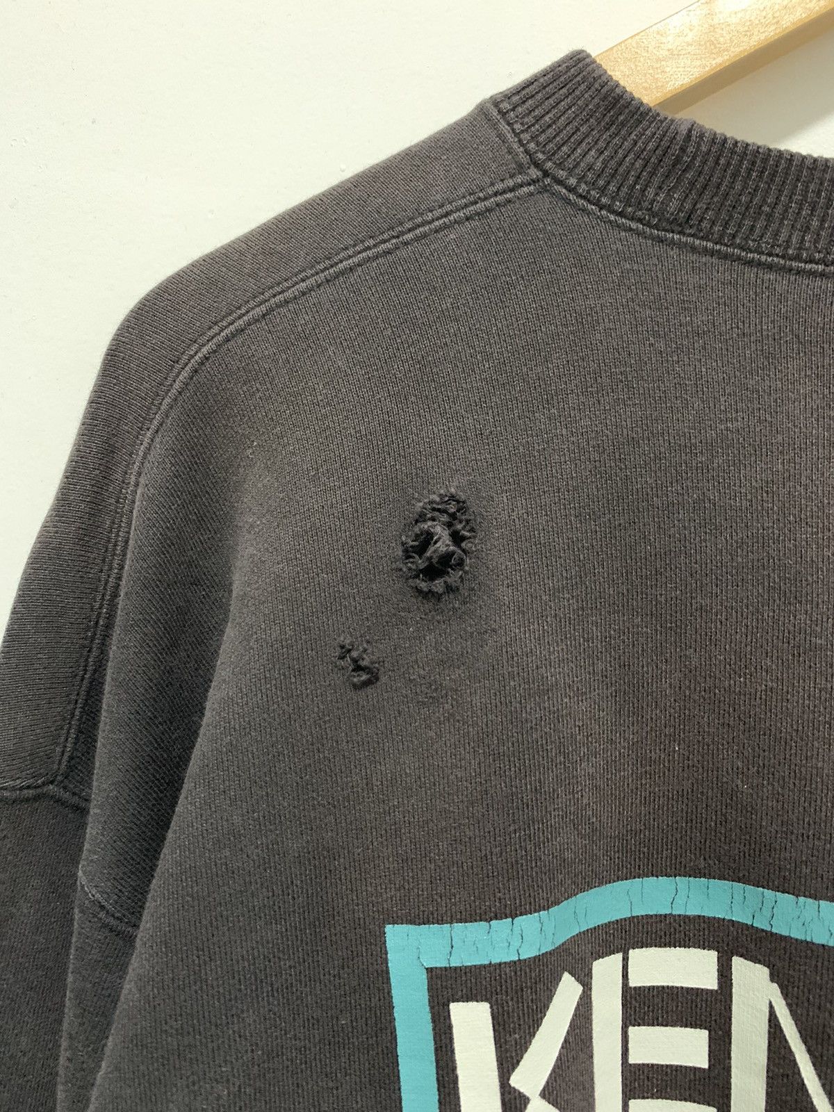 Kenzo × Vintage Vintage Dark Brown Kenzo Distress Sweatshirt Crewneck Size US L / EU 52-54 / 3 - 6 Thumbnail