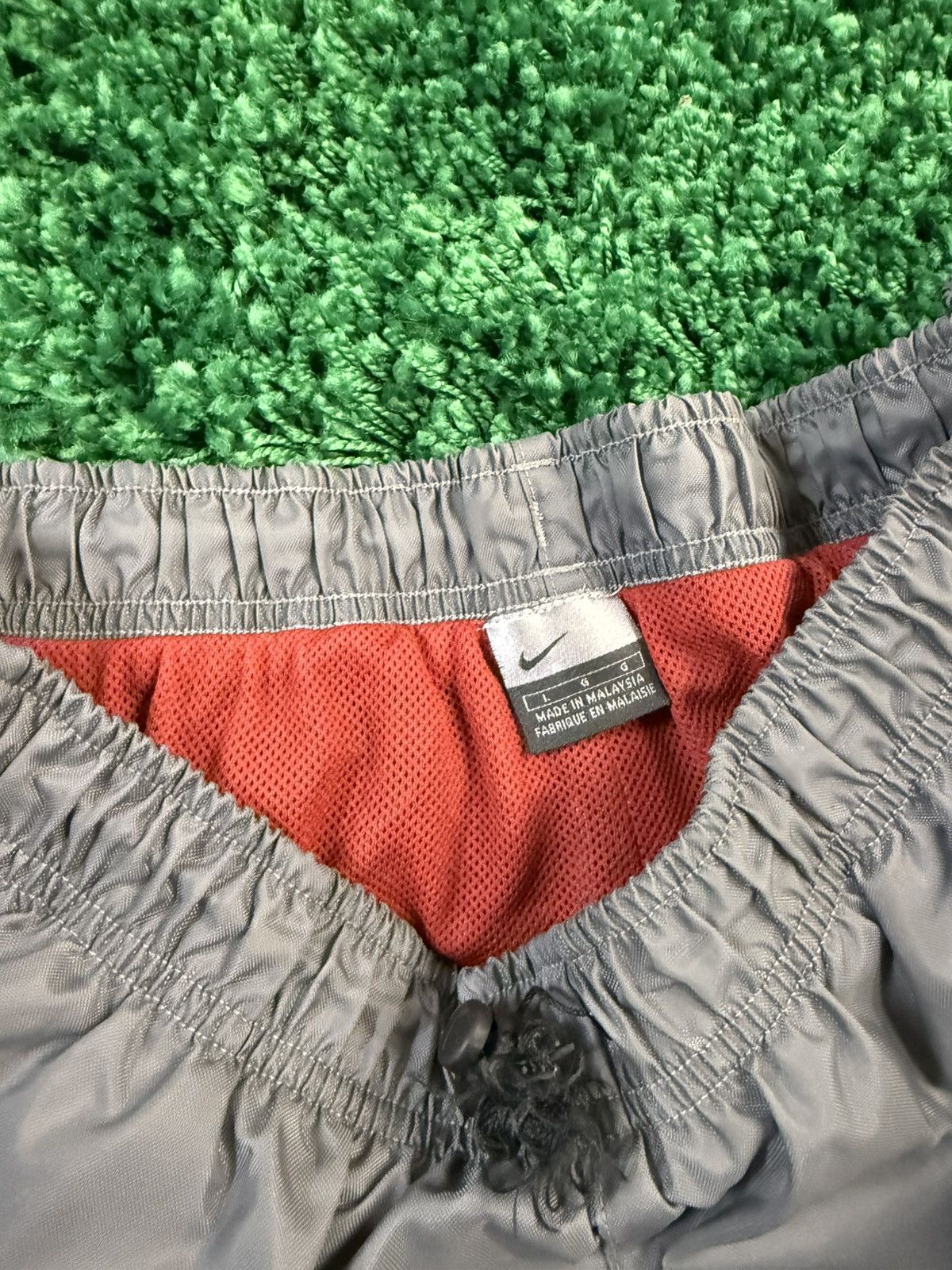 Nike × Vintage Nike Silver Bullet Cargo Zipper Mini Swoosh Track Pants Lab Size US 34 / EU 50 - 9 Thumbnail