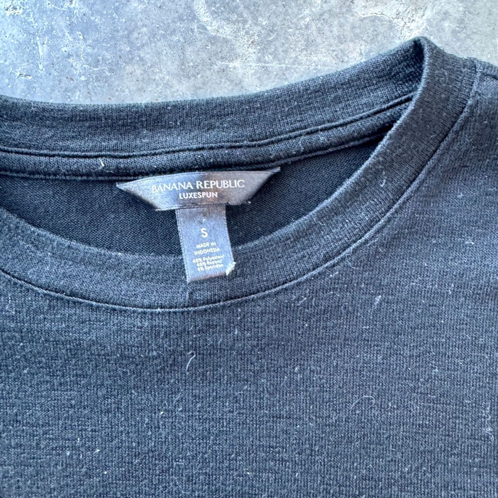 Banana Republic VINTAGE Banana Republic Luxespun Long Sleeve Basic Black Shirt Womens Small Size S / US 4 / IT 40 - 3 Thumbnail