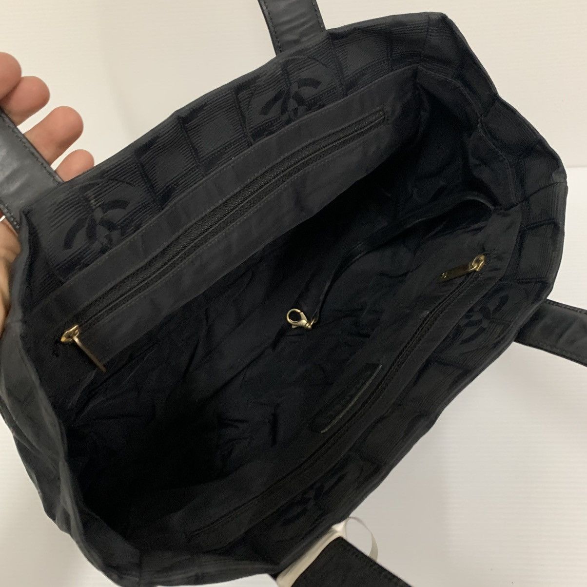 Chanel Chanel Traveline Small Black Tote Bag Size ONE SIZE - 9 Thumbnail