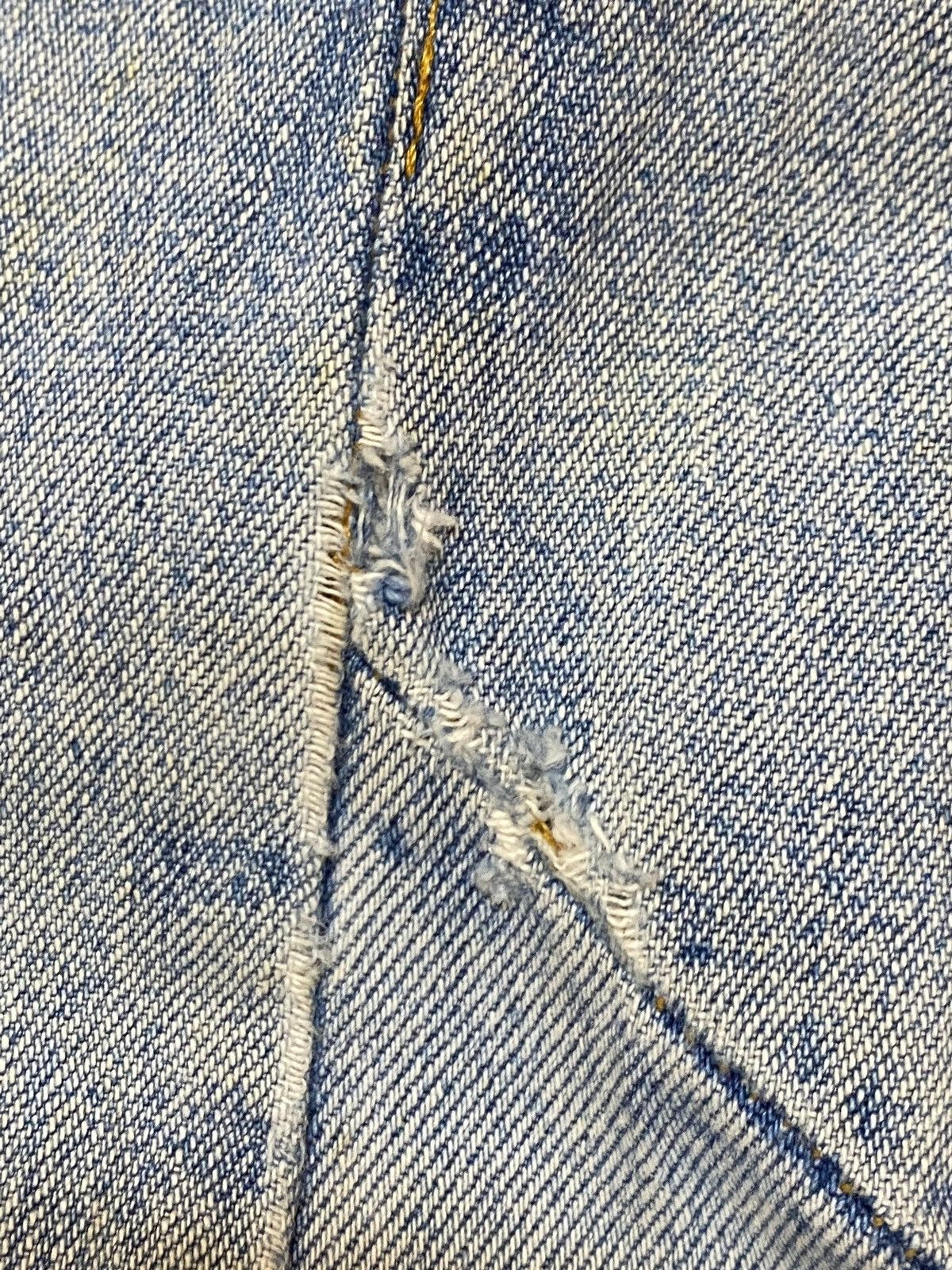 Mason's Vintage Masons by Silver Stone Faded Wash Distressed Jeans Size US 30 / EU 46 - 13 Thumbnail