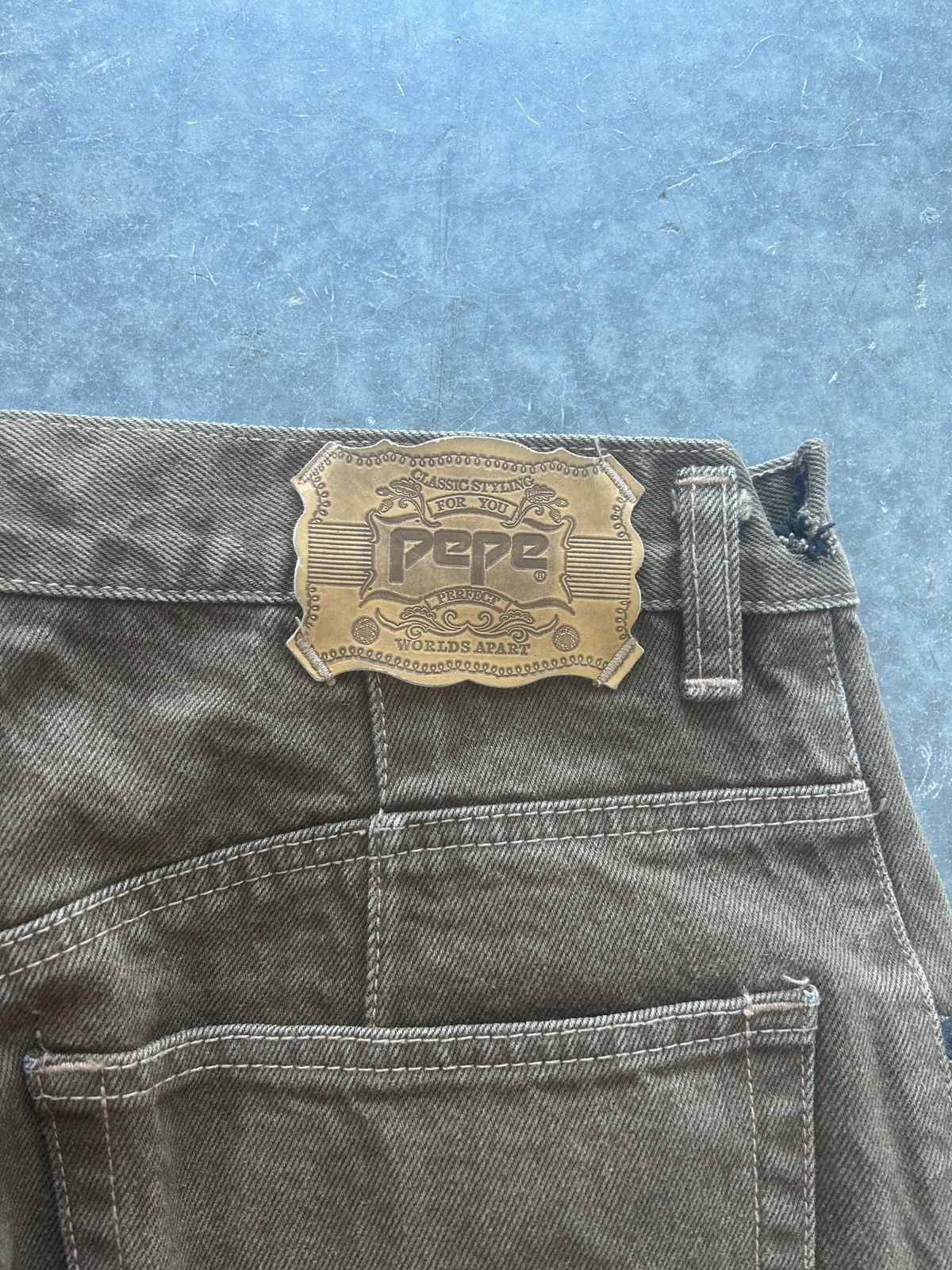Pepe Jeans × Vintage Vintage 90s Pepe Brown Denim Jeans 30x33 Size US 30 / EU 46 - 13 Thumbnail