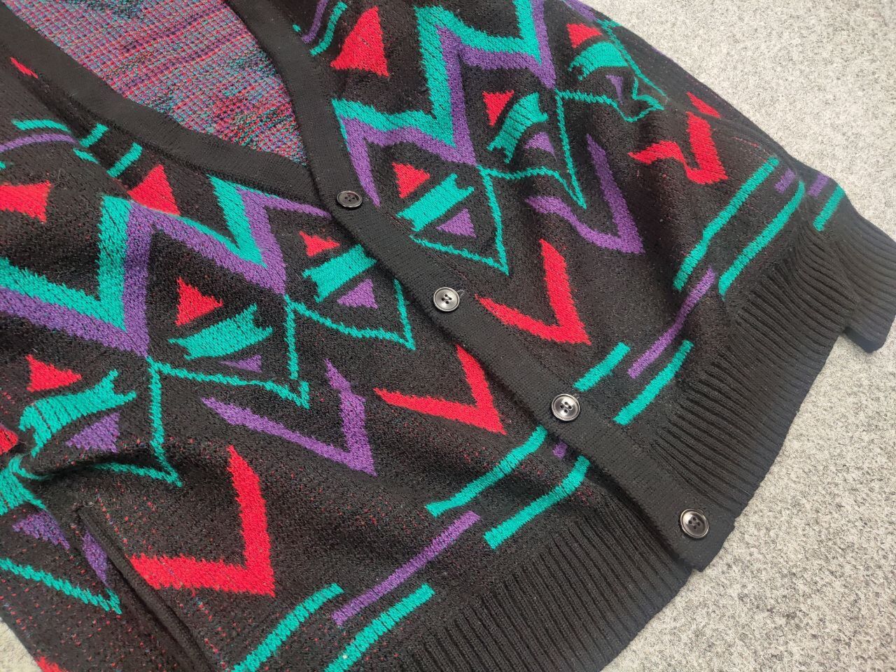Japanese Brand Vintage 90's Japan style geometric knit Sweater Cardigan Size US L / EU 52-54 / 3 - 11 Thumbnail