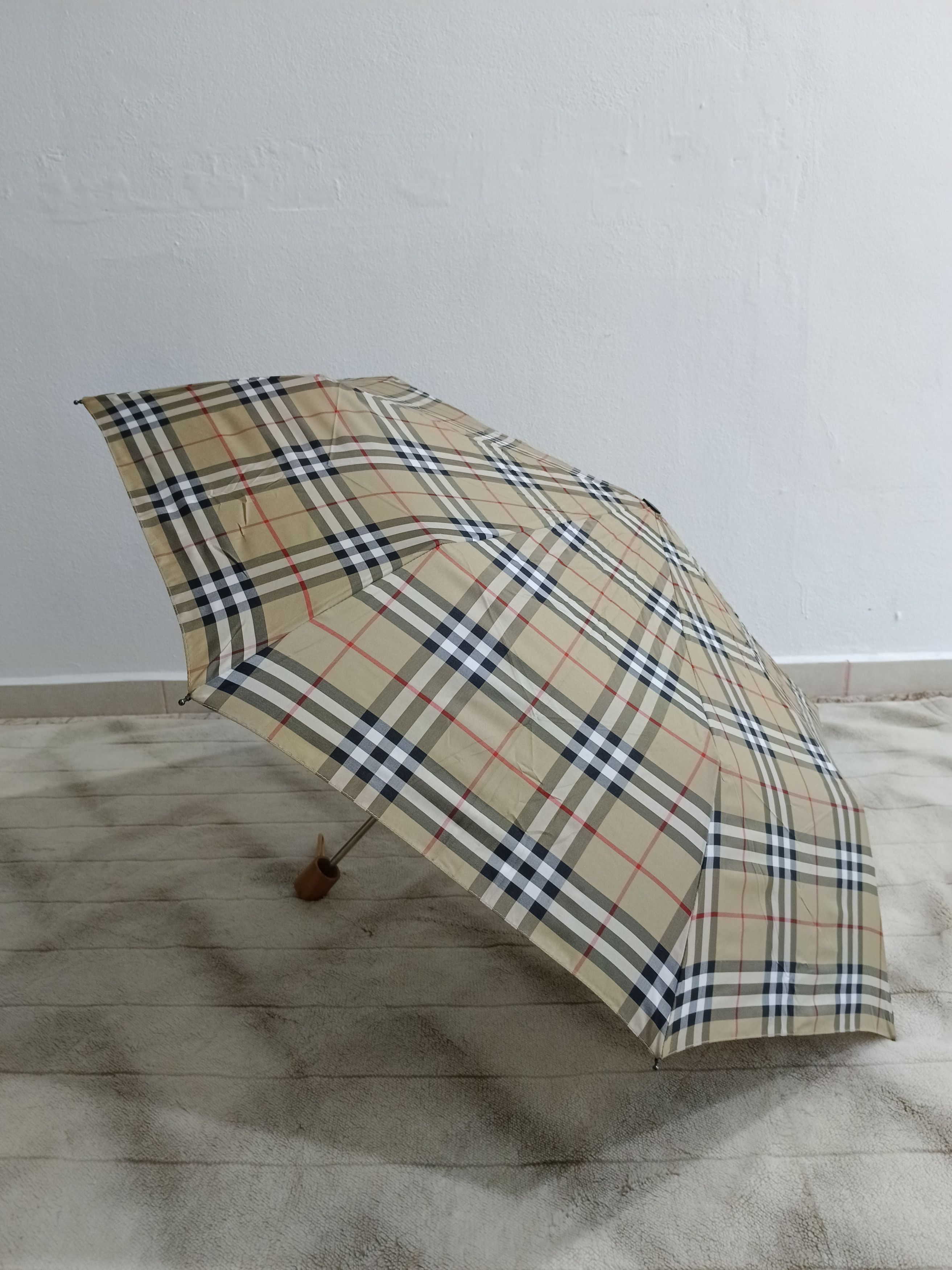 Burberry Burberry NovaCheck Folding Umbrella Size ONE SIZE - 2 Thumbnail