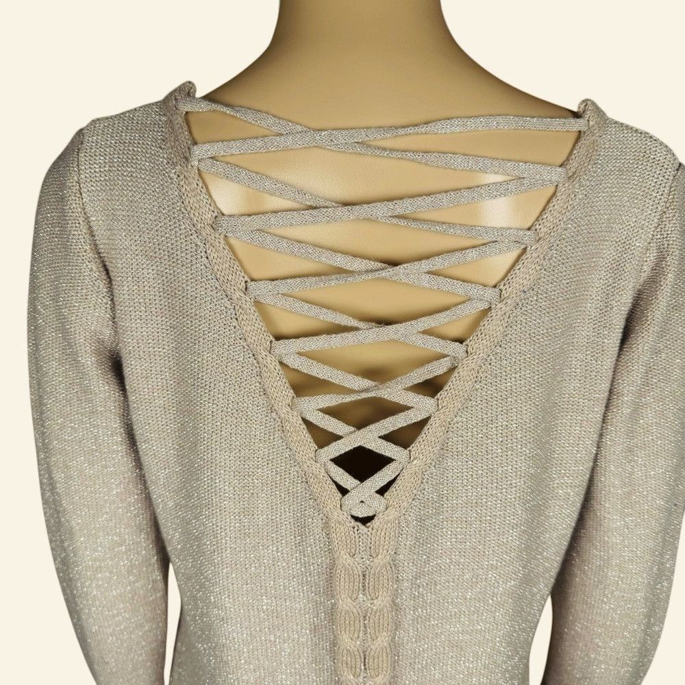 Other Belldini V-neck Lace Back Golden Sparks Knit Sweater Size L Size L / US 10 / IT 46 - 4 Thumbnail