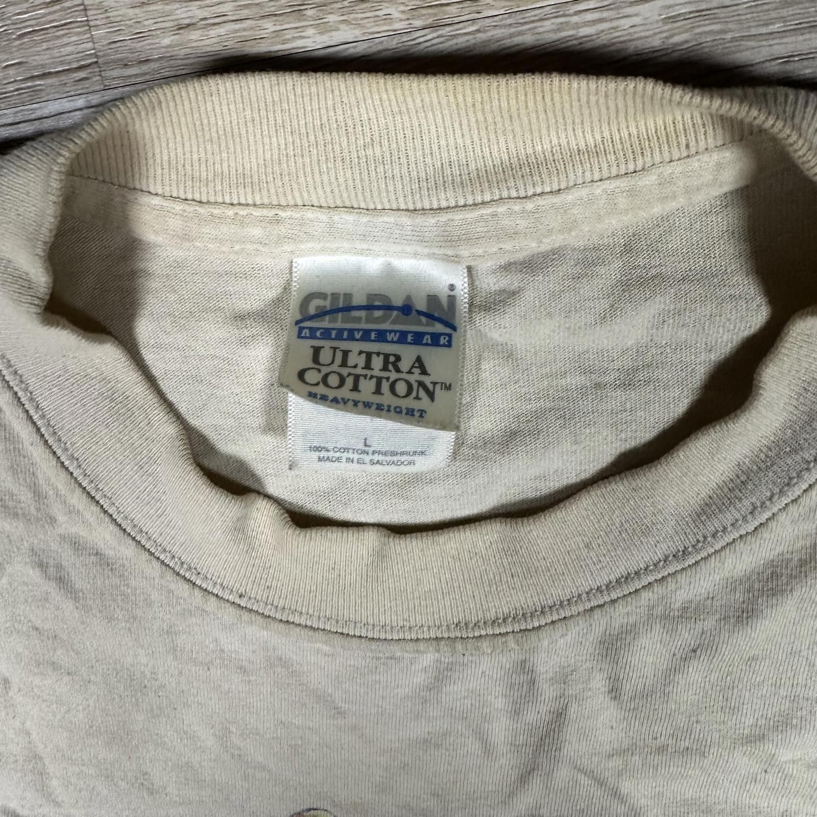 Gildan Mens Long Sleeve T-Shirt Size M Single Stitch White Size US L / EU 52-54 / 3 - 5 Thumbnail