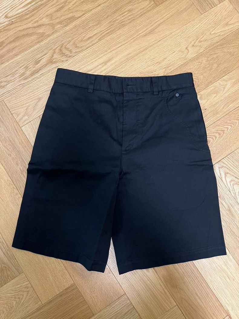 Dior Dior Men's black casual shorts 2502-Nextarrow Size US 28 / EU 44 - 1 Thumbnail