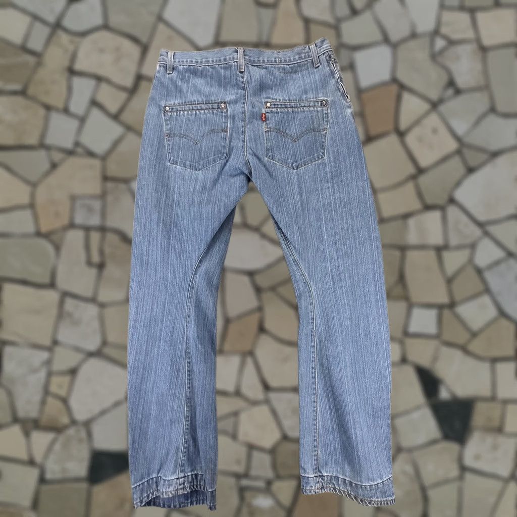 Levi's Vintage Levi'S Engineered Jeans Mens Blue Regular Straight Twisted Fits 32x32 Size US 32 / EU 48 - 1 Thumbnail