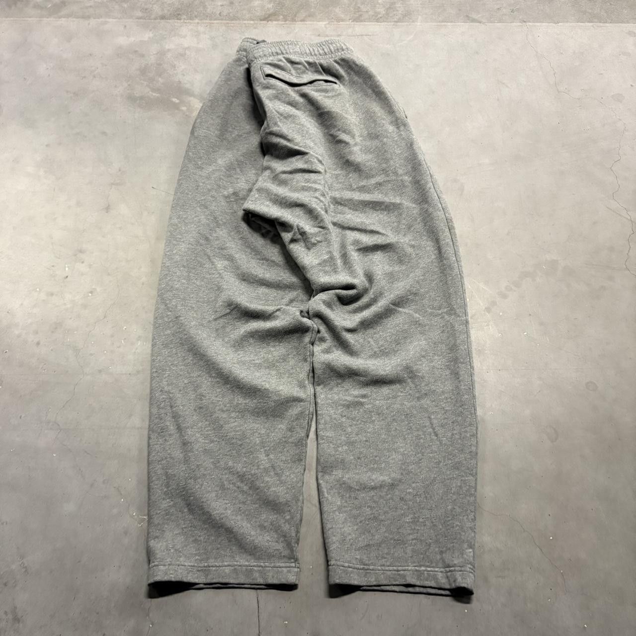 Under Armour × Vintage Crazy Vintage Y2K/2000s Baggy Under Armour Grey Sweatpants! Size US 38 / EU 54 - 5 Thumbnail