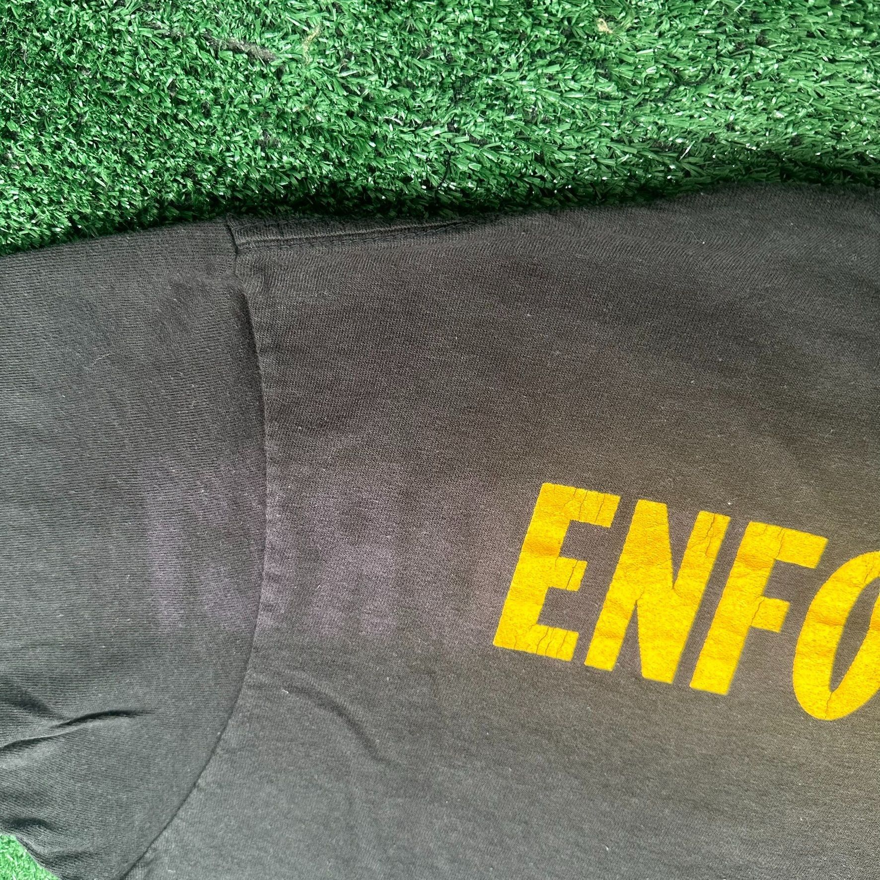 Vintage Vintage 90s Truro Police Association Enforcers T-Shirt Singl Size US L / EU 52-54 / 3 - 7 Thumbnail
