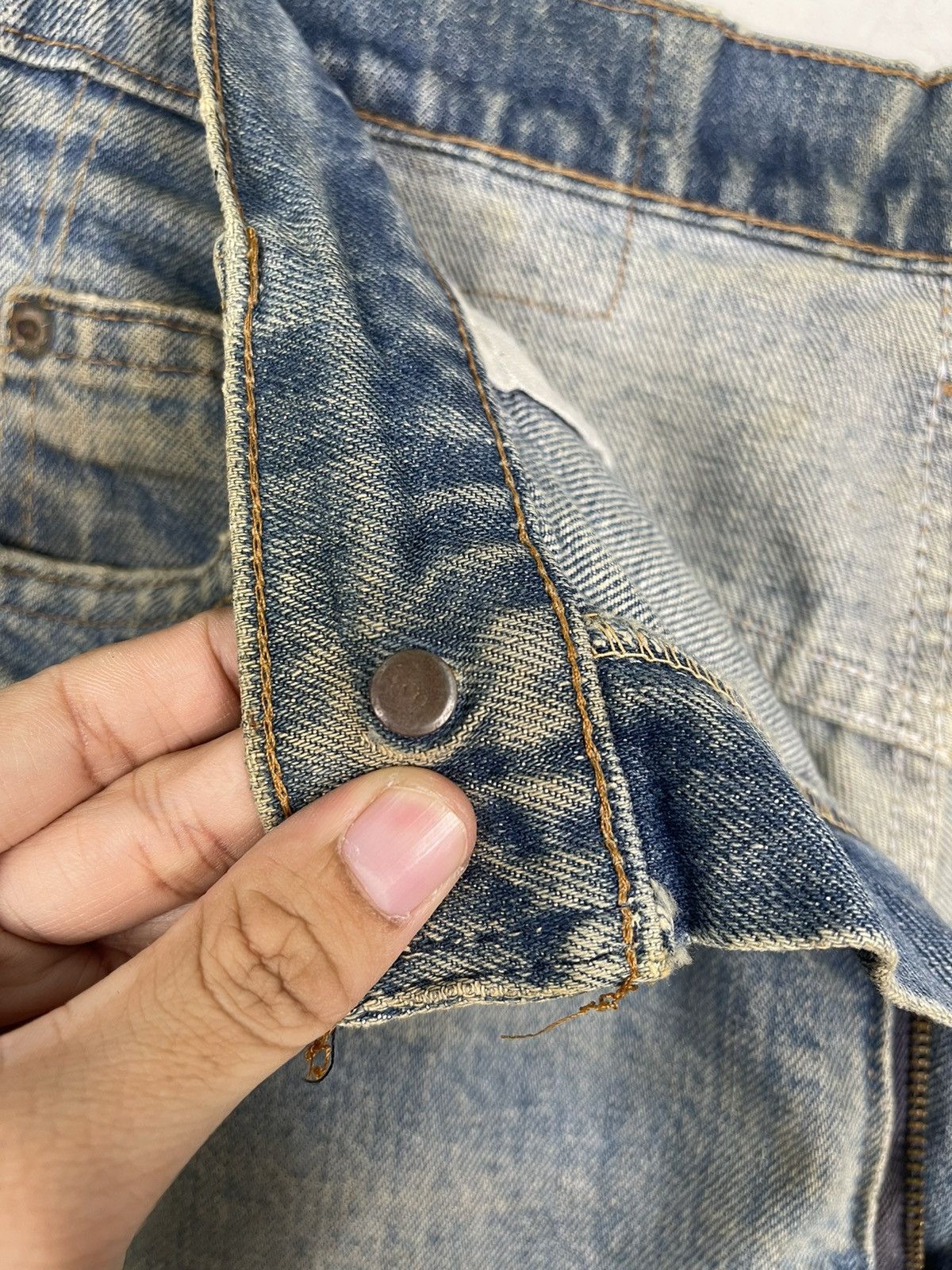 Levi's Vintage Levis Rusty Ripped Orange Tab Zipper Fly Size US 32 / EU 48 - 12 Thumbnail