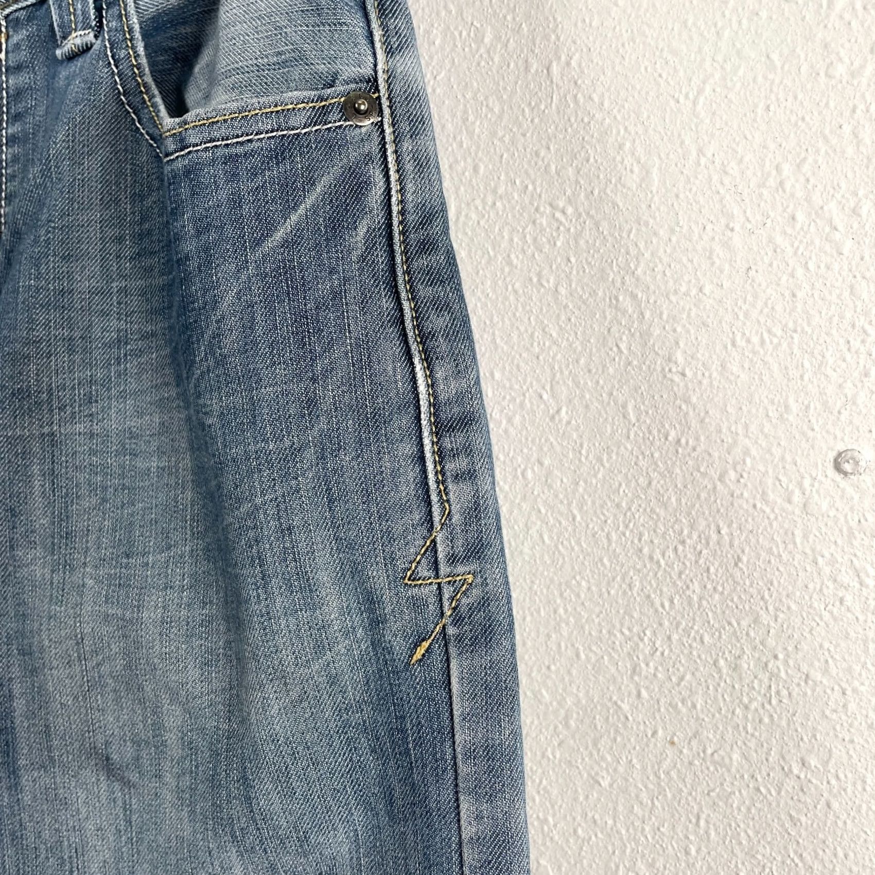 Levi's Levi's 514 Jeans Men Slim Straight Medium Blue Denim 29x31 Regular 29" Inseam 31" Blue Logo Stretch 514 Model Jeans Mens Regular Fit Size US 29 - 5 Thumbnail
