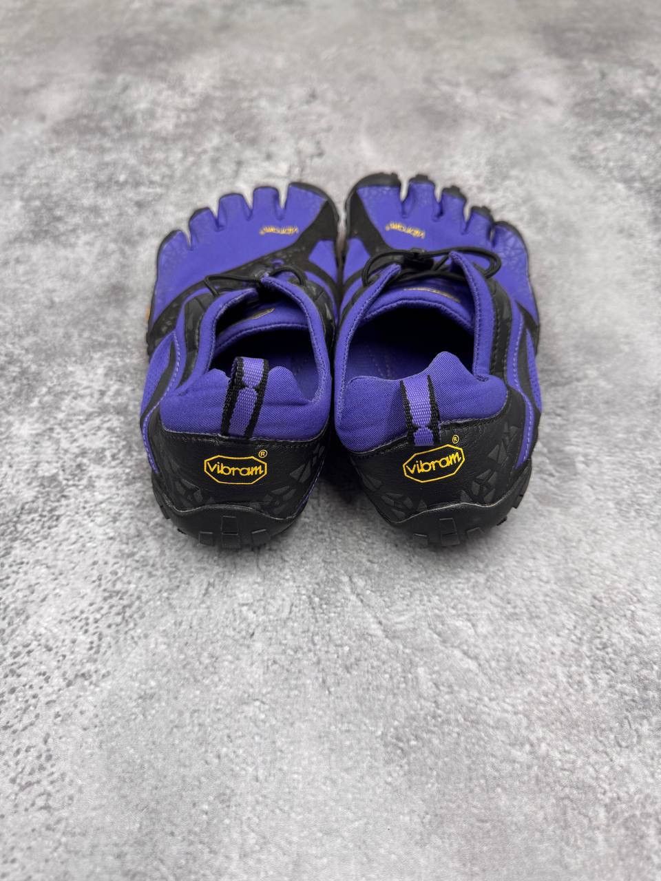 Vibram Vibram FiveFingers Toe Shoes Purple Black Size 38 Size US 5.5 / EU 38 - 5 Thumbnail