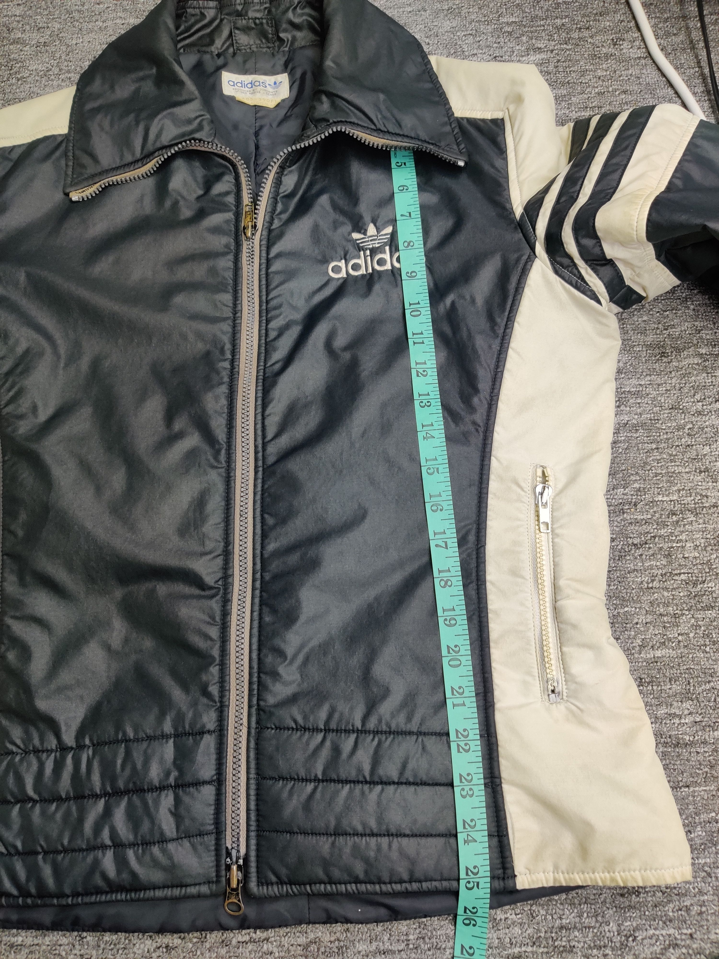 Adidas Vintage 90's Adidas Puffer Jacket Size US L / EU 52-54 / 3 - 18 Thumbnail