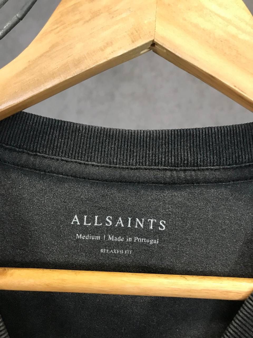 Allsaints Allsaints art designer center logo faded tee Size US M / EU 48-50 / 2 - 4 Thumbnail