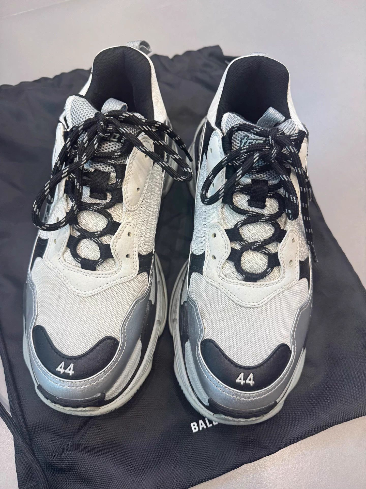 Balenciaga Balenciaga Triple S Panda 44 Men's Size US 11 / EU 44 - 2 Thumbnail
