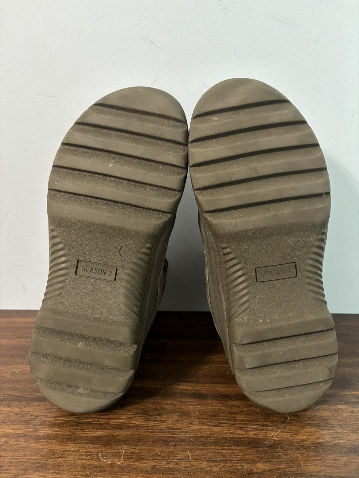 Yeezy Yeezy Desert Boot Season 7 Wakame Size US 9.5 / EU 42-43 - 6 Thumbnail