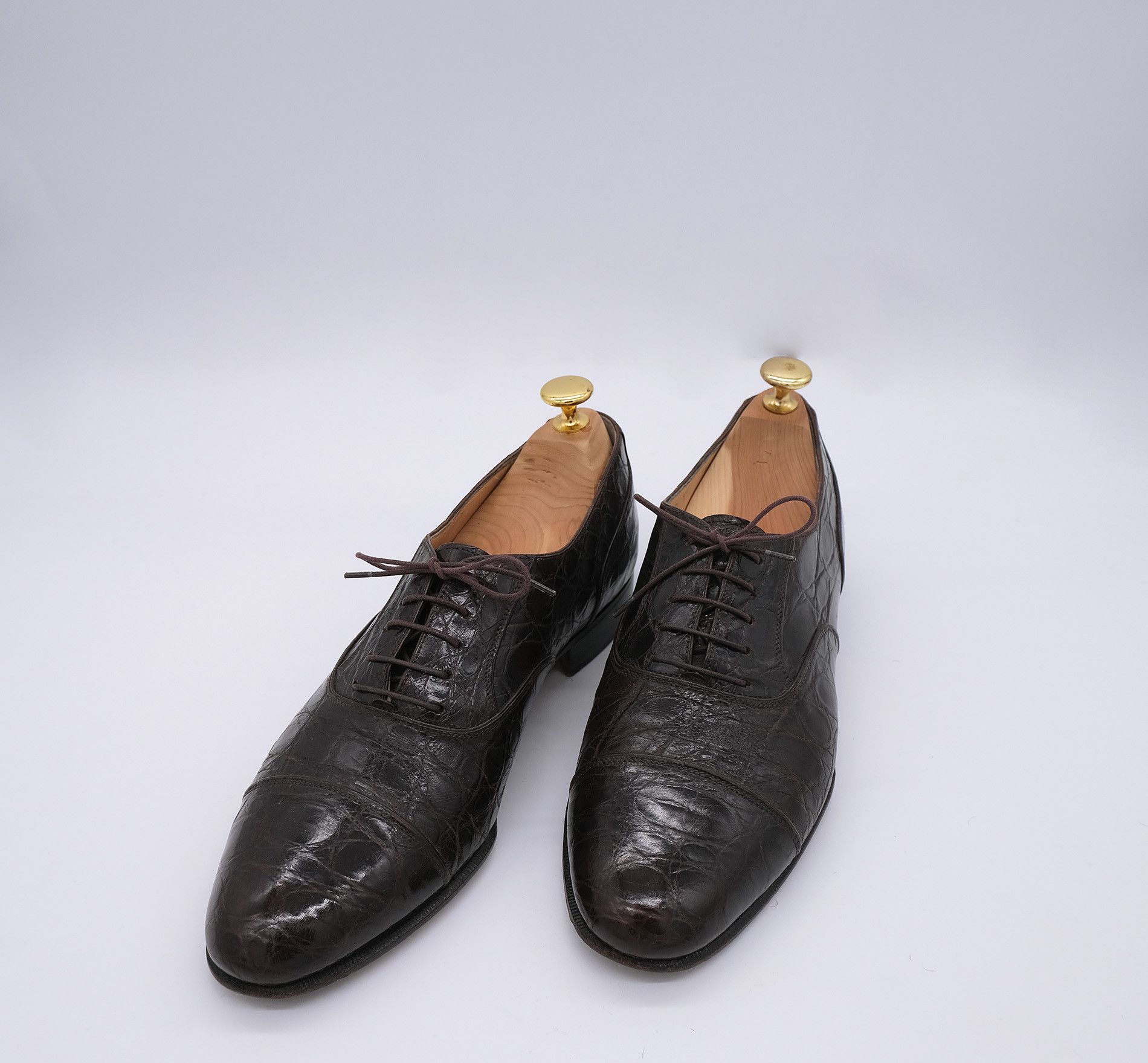 Salvatore Ferragamo Salvatore Ferragamo, brown shoes, size 8, crocodile leather Size US 8 / EU 41 - 1 Thumbnail