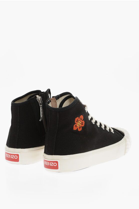 og1mm0624 Paris Canvas Sneakers in Black/White