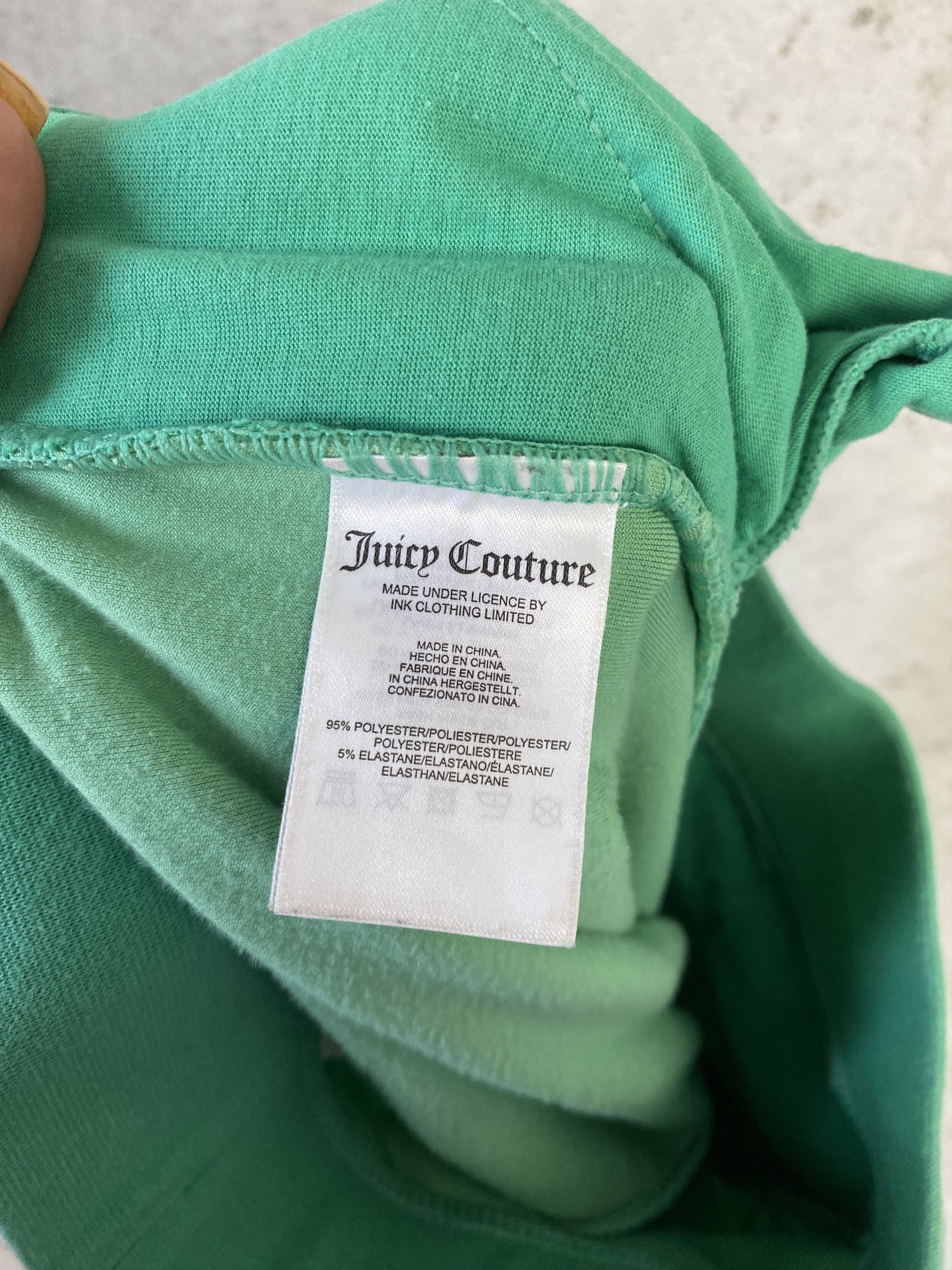Juicy Couture Juicy Couture velvet back rhinestones sweatpants y2k 00s Size 24" / US 00 / IT 34 - 6 Thumbnail