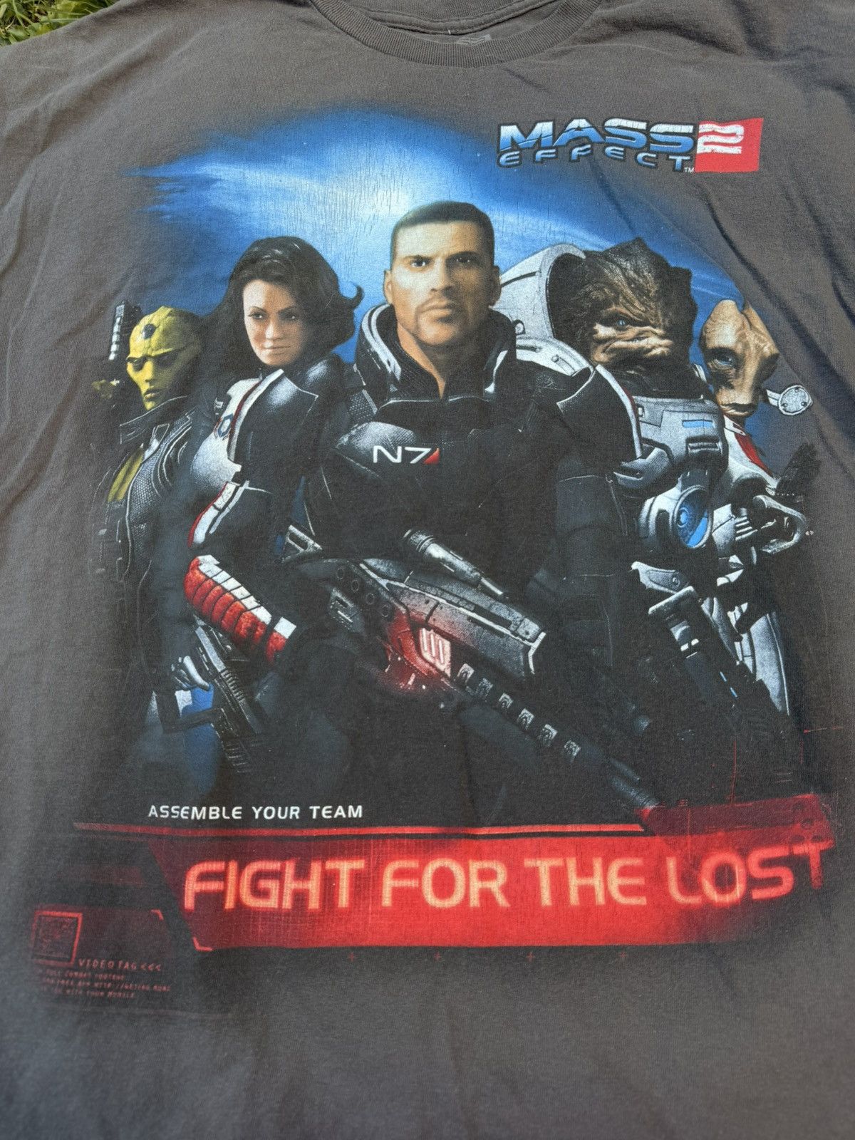Vintage Y2K Mass Effect 2 Video Game Promo Tee Size XL Size US XL / EU 56 / 4 - 2 Thumbnail