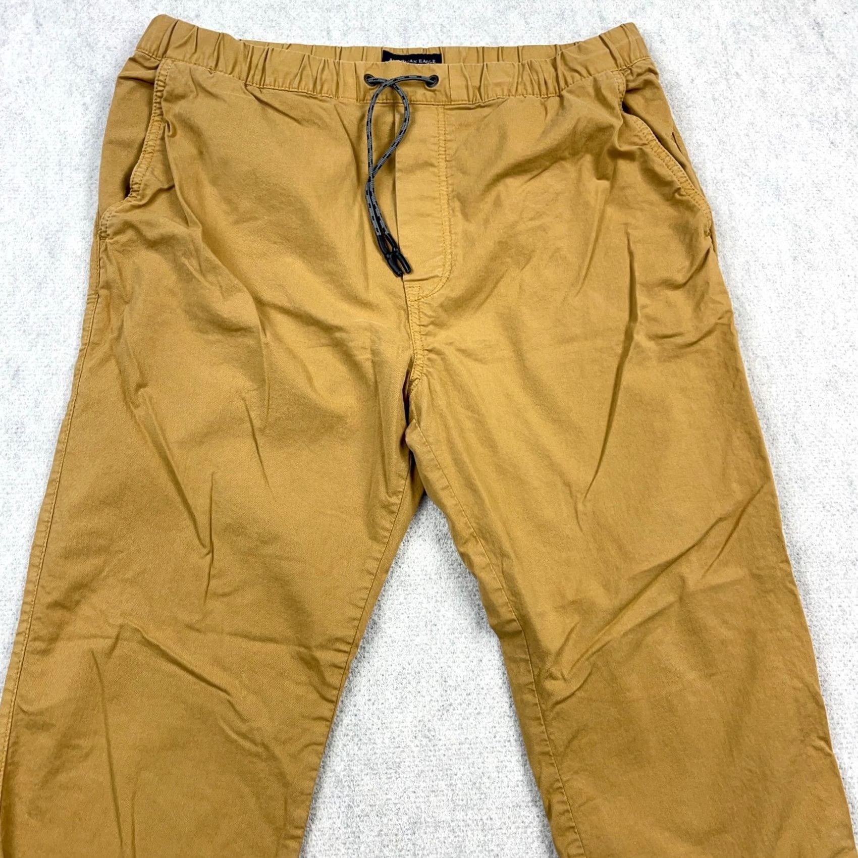 American Eagle Outfitters American Eagle Pants Joggers Men Medium Tan Brown Khaki Drawstring Tapered 33x26 Size US 31 - 5 Thumbnail
