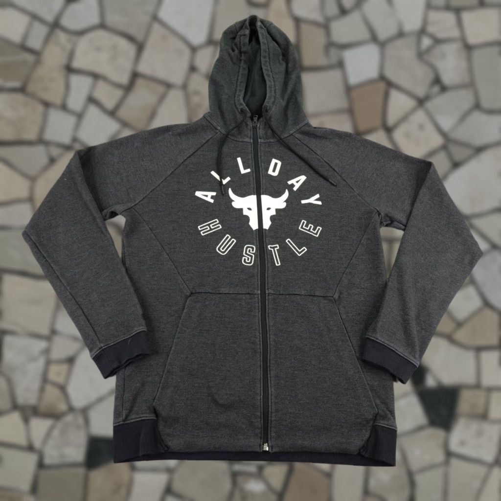 Under Armour VINTAGE Under Armour Hoodie Womens Medium Black Project Rock Full Zip Up Sweater Jacket Size M / US 6-8 / IT 42-44 - 1 Thumbnail