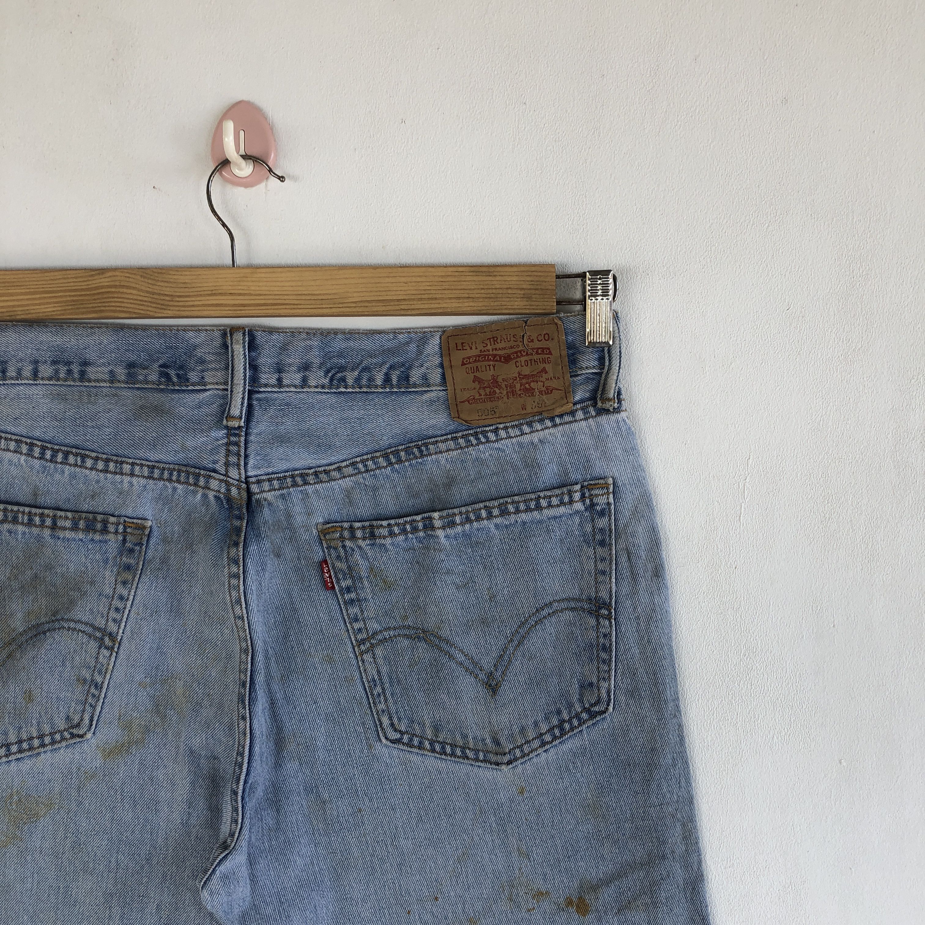 Levi's Vintage Levis Light Wash Jeans Levi's 505 Dirty Faded Denim Size US 36 / EU 52 - 5 Thumbnail