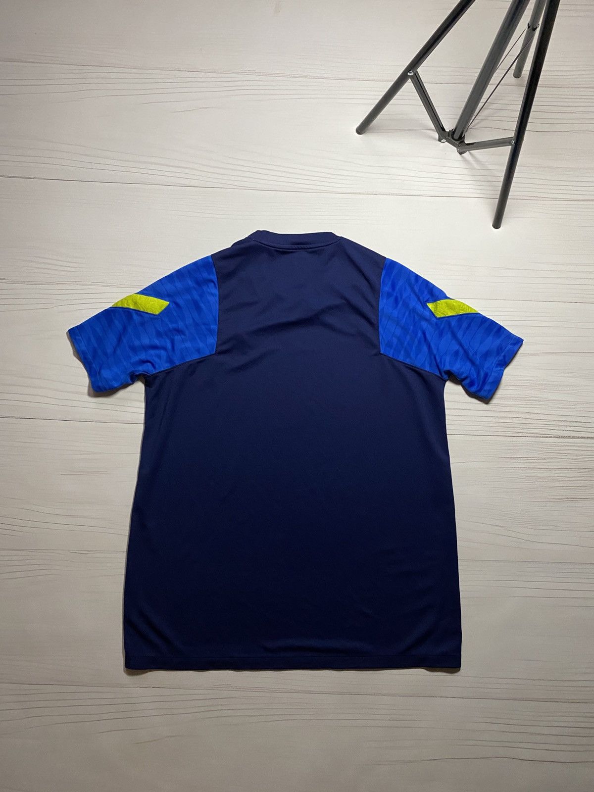 Nike Nike Tottenham Hotspur 2021/22 training soccer jersey Size US XL / EU 56 / 4 - 2 Thumbnail