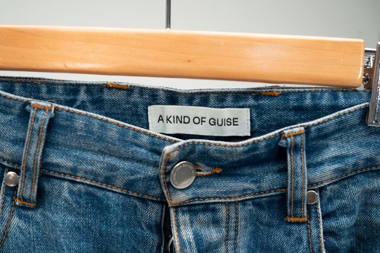 A Kind Of Guise A Kind of Guise Terek Jeans in Used Denim Size US 29 - 5 Thumbnail
