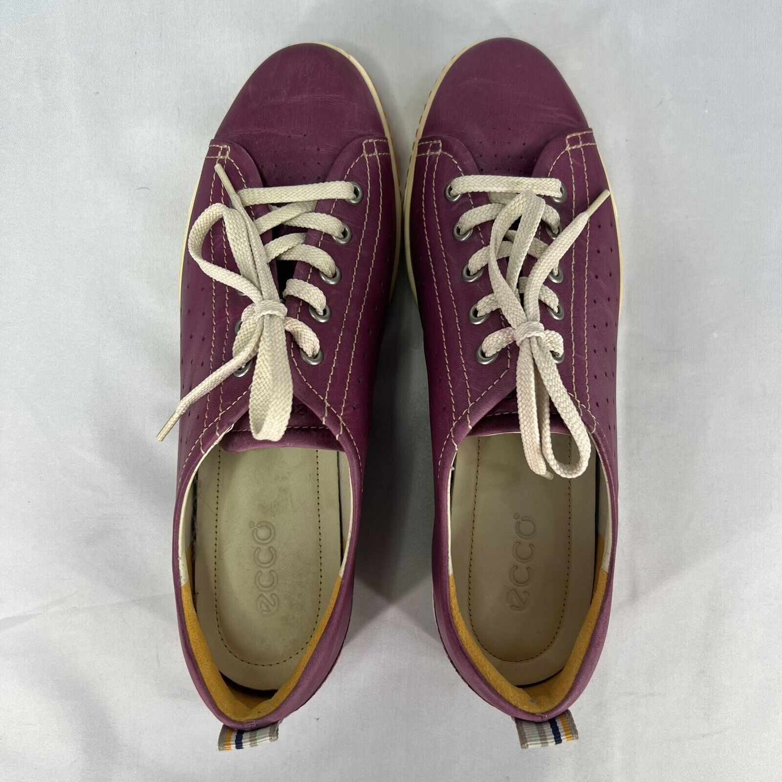 Ecco Ecco Pink Leather Lace Up Sneaker Shoes SIZE 9.5 US Size US 9.5 / IT 39.5 - 8 Thumbnail