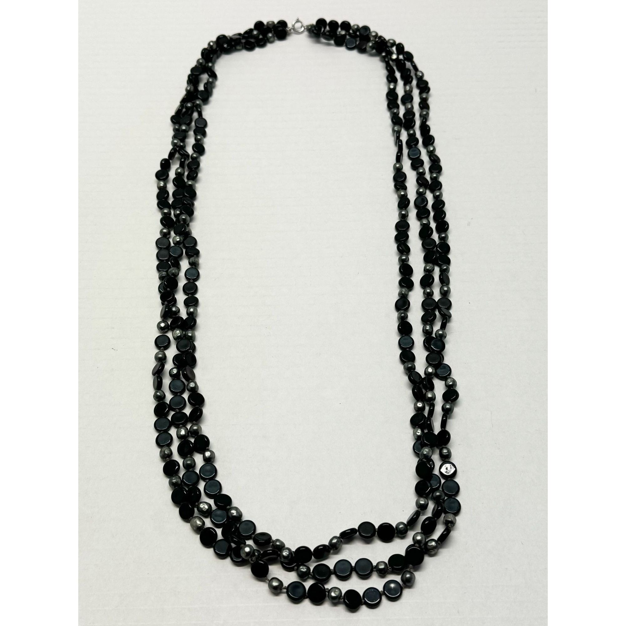 Vintage Vintage black multi strand glass beaded necklace Size ONE SIZE - 5 Thumbnail