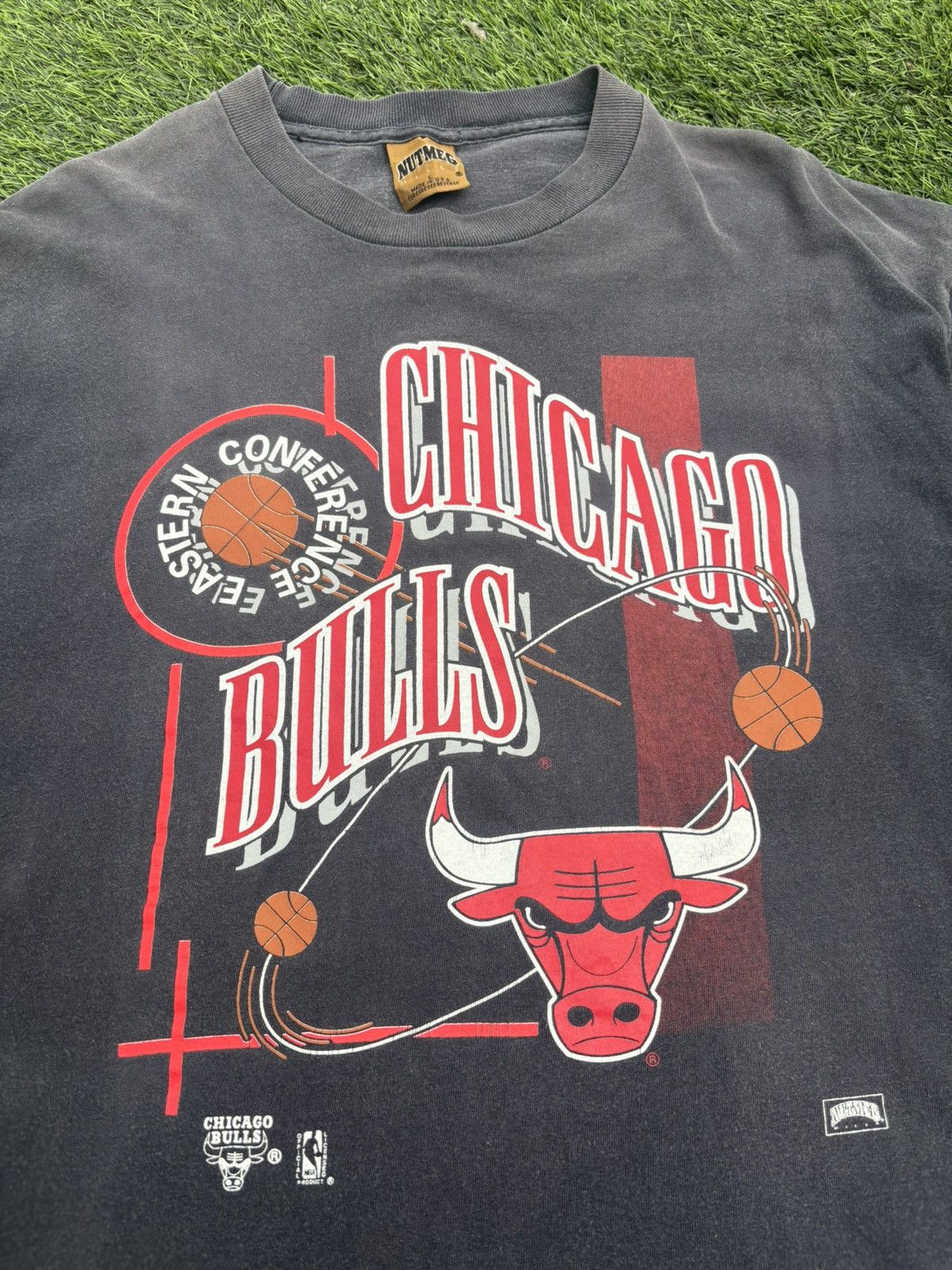 NBA Vintage Chicago Bulls Tshirt Size US L / EU 52-54 / 3 - 2 Thumbnail