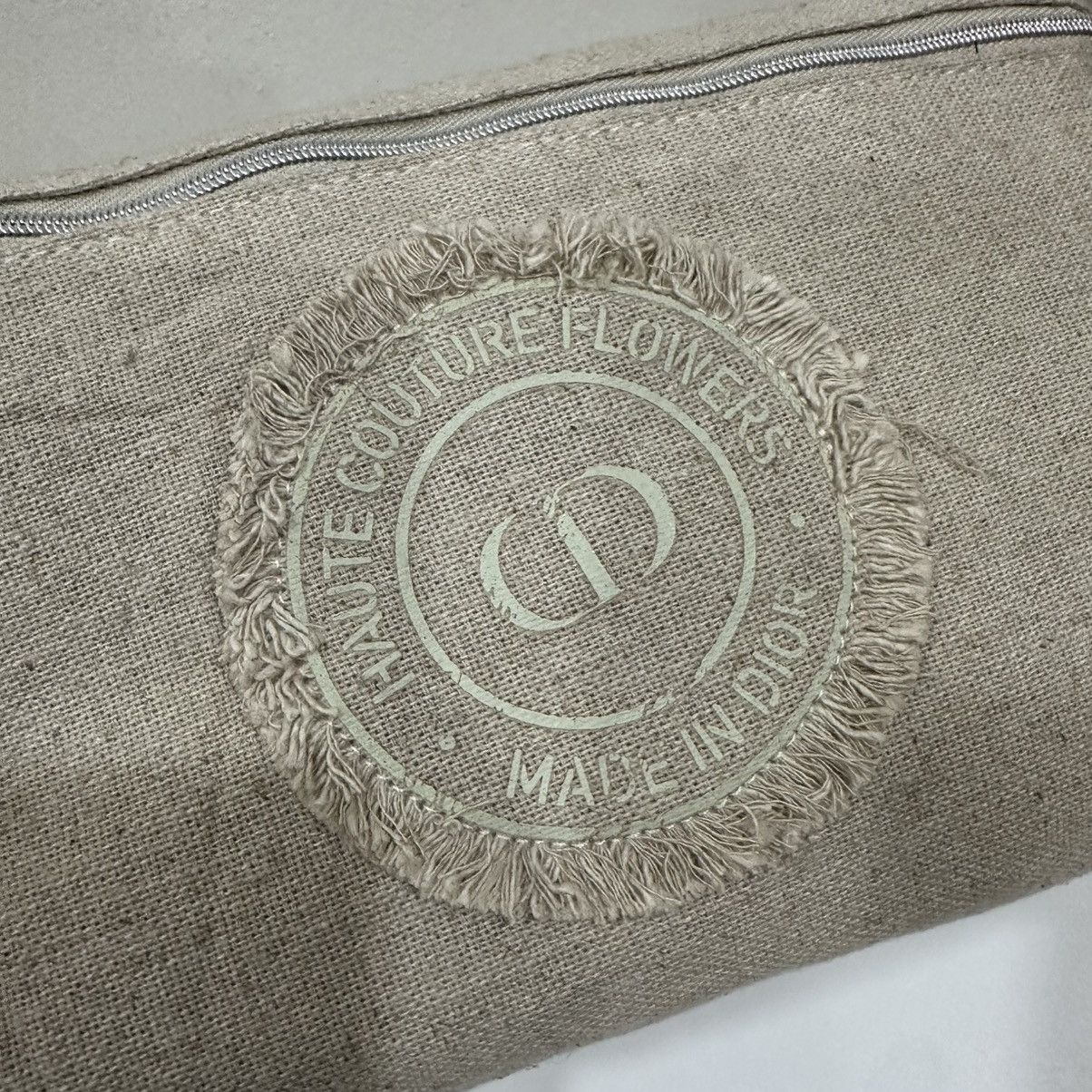 Dior ‼️LASTDROP‼️ DIOR BEAUTE COUTURE FLOWERS CANVAS COSMETIC BAG Size ONE SIZE - 5 Thumbnail