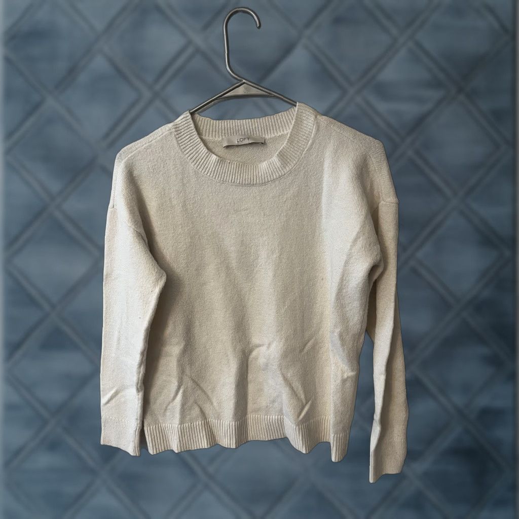 Loft LOFT Outlet Women Pullover Sweater XS White Solid Casual Cozy Crew Cotton Size XS / US 0-2 / IT 36-38 - 1 Thumbnail