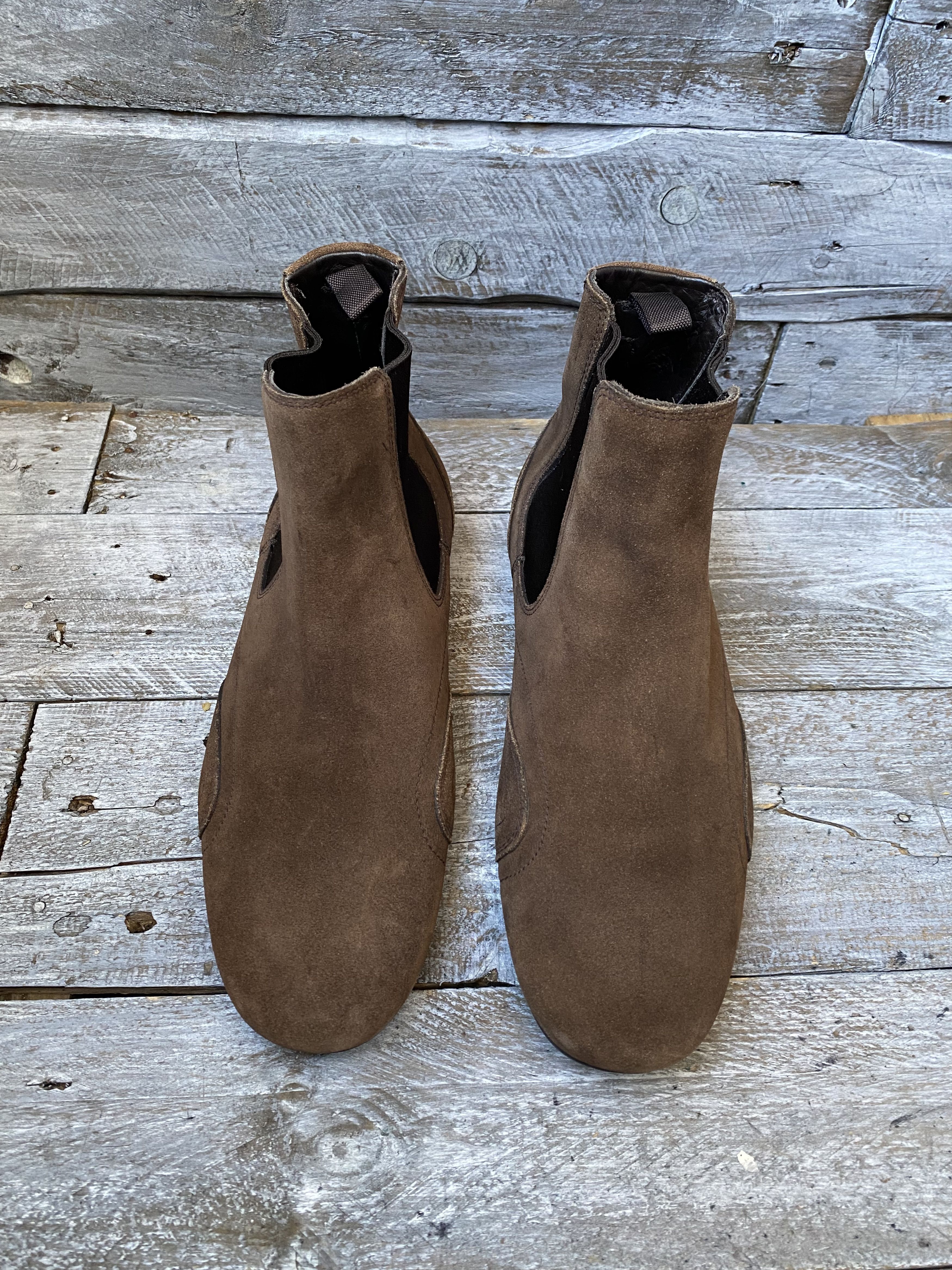 Prada Prada chelsea suede boots sz uk6.5 Size US 7.5 / EU 40-41 - 1 Thumbnail
