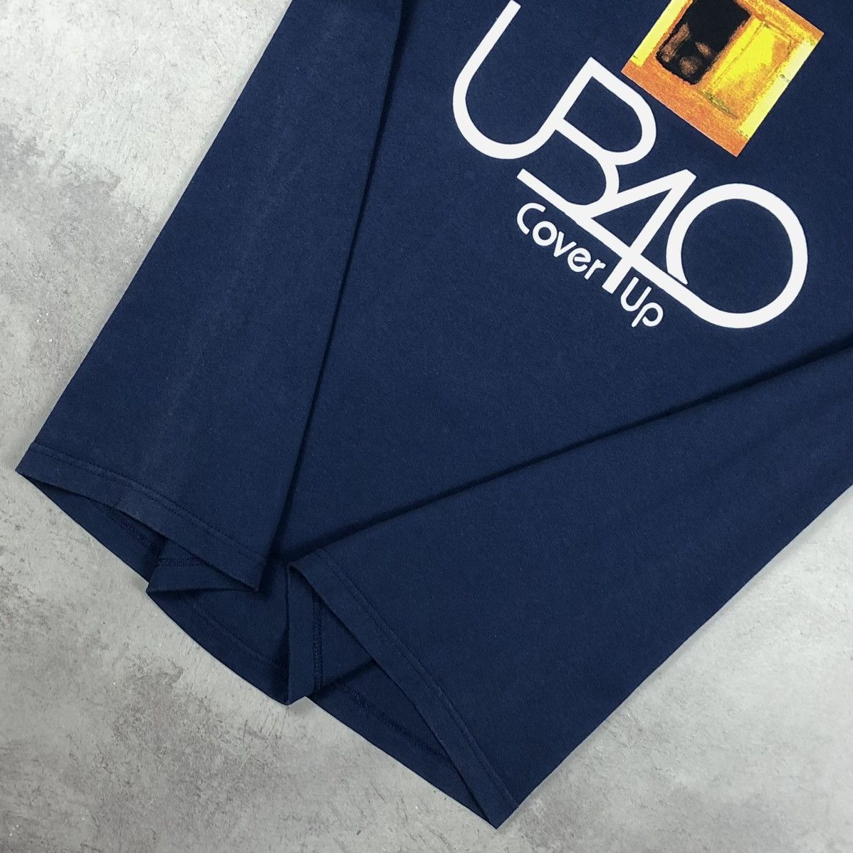 Band Tees 2001 UB40 Cover Up Tee Size US L / EU 52-54 / 3 - 10 Thumbnail