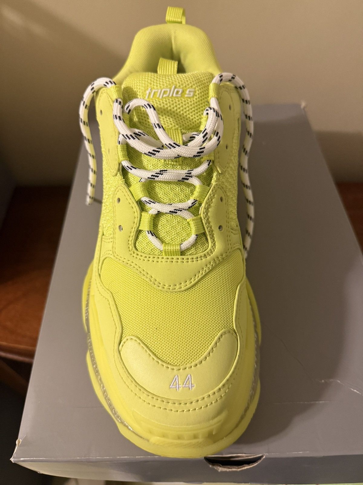 Balenciaga Balenciaga Triple S BRAND NEW Size US 11 / EU 44 - 9 Thumbnail