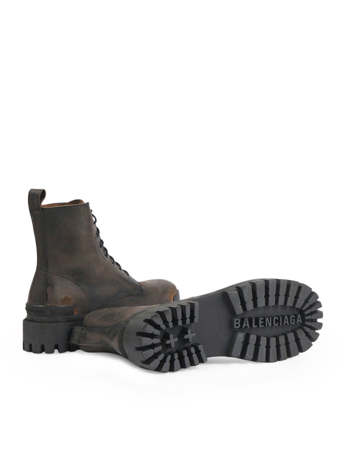 Balenciaga o1bcso1str0126 Strike 20mm Boots Used Effect in Black Size US 7 / EU 40 - 4 Thumbnail