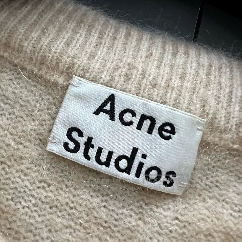 Acne Studios Acne Studios Solid Round Neck Sweater Size XS / US 0-2 / IT 36-38 - 3 Thumbnail