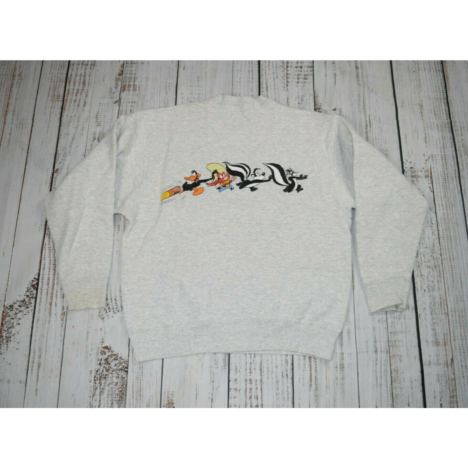Vintage VINTAGE WARNER BROS LOONEY TUNES GRAPHIC SWEATSHIRT CREWNECK MEN'S SIZE L HEATHER GREY 90s Size US L / EU 52-54 / 3 - 2 Thumbnail