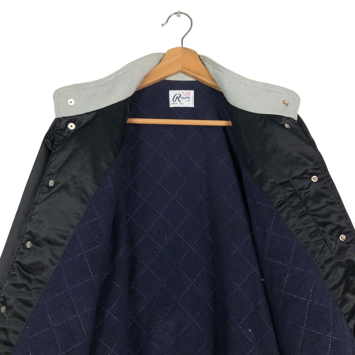 Japanese Brand 🔥Vintage Satin Bomber Jacket Rawlings Spell Out Big Logo Size US L / EU 52-54 / 3 - 14 Thumbnail